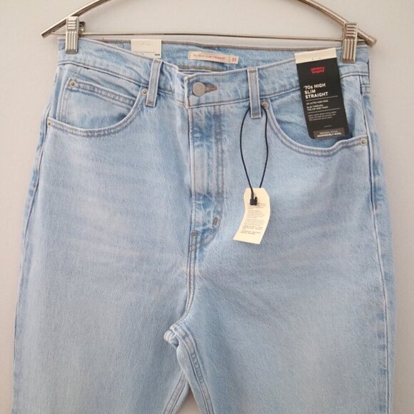 NWT Levis 70's Jeans Size 31 High Rise Slim Straight Leg Light Blue Wash - Picture 6 of 11